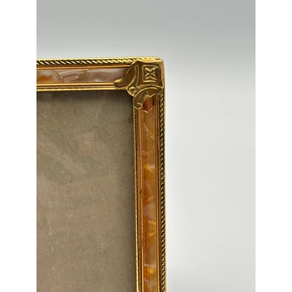 Vintage Mother of Pearl Gold Tone Picture Frame Hollywood Regency Ornate 4x3